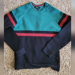 Dikotomy crew neck sweater